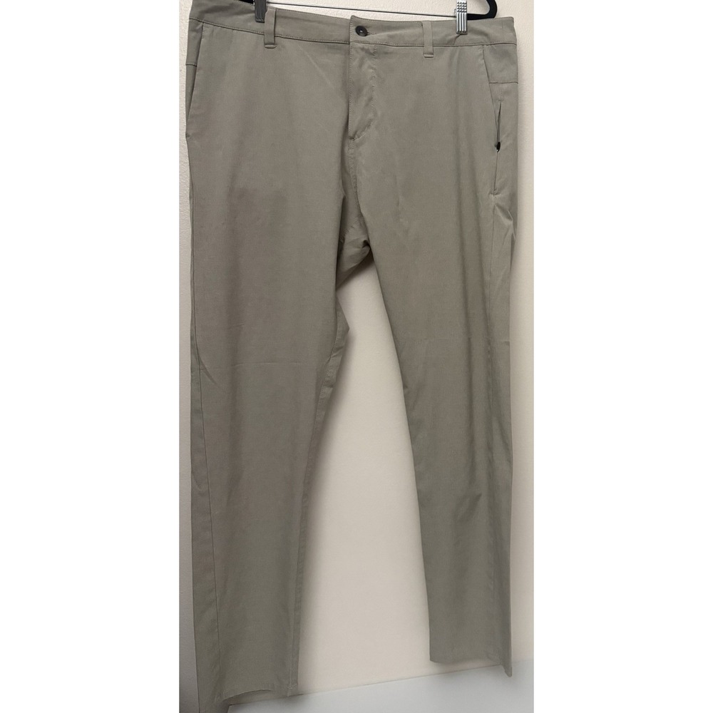 Vuori Aim Pant Stretch Chino Pants Mens Size 36‎ (measured 38")